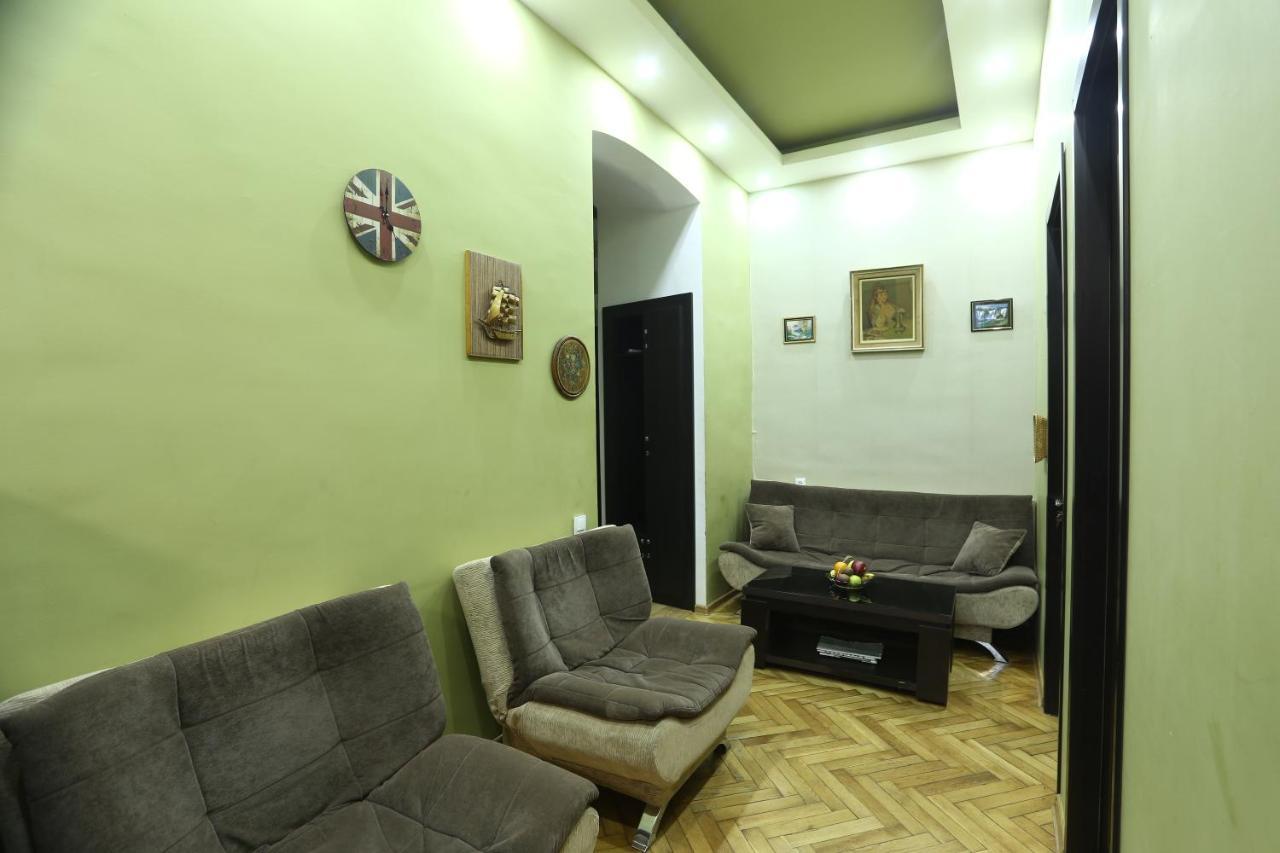 Your Home In The Centre Of Old Tbilisi Luaran gambar